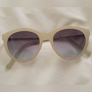 🌸4/$10 Sunglasses